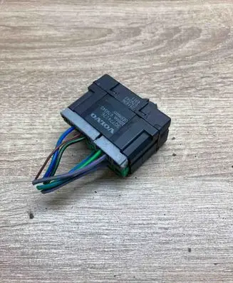 Volvo V70 Seat heating relay 30774276