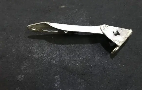 Mazda Premacy Engine bonnet/hood hinges
