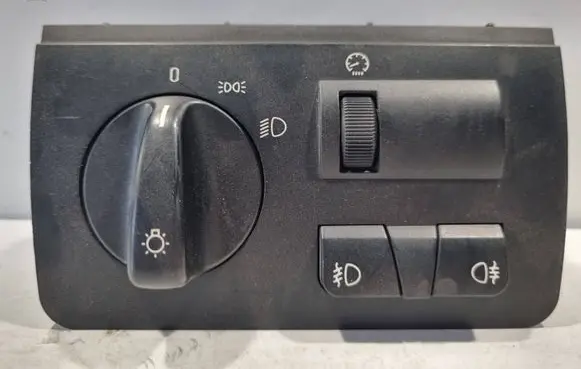 BMW X5 E53 Light switch 8380255 008583 037045051