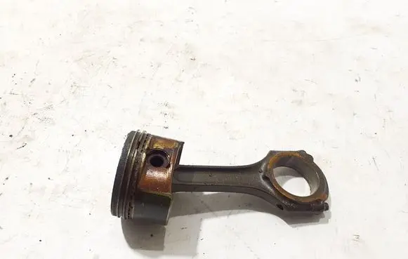Piston with connecting rod