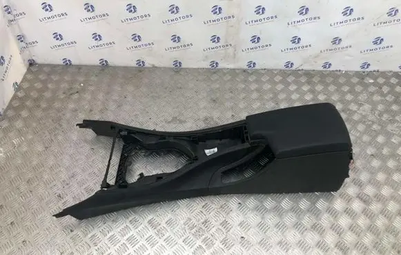 BMW 3 E90 E91 Armrest 22027851