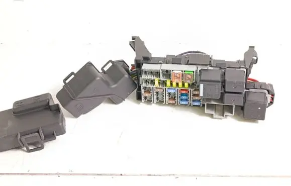 Volvo V60 Fuse module 31300188 30659288