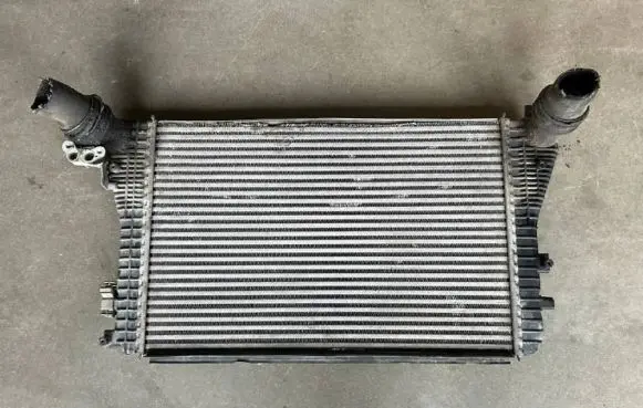 Volkswagen Golf V A/C cooling radiator (condenser) 1K0820411G