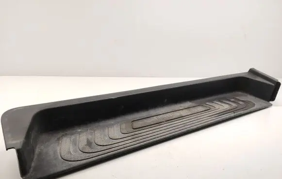 Mercedes-Benz Vito Viano W447 Rear sill trim cover A4476803206