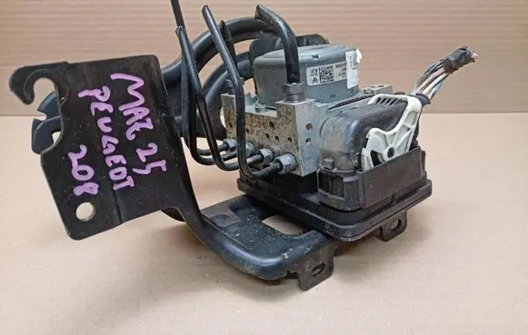 Peugeot 208 I ABS Pump 9804161580