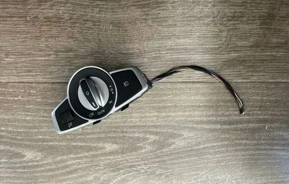 Mercedes-Benz EQC Light switch A2059051810