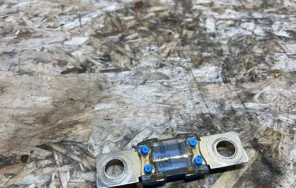 Mercedes-Benz SL R230 Fuse 