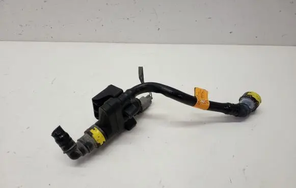 Ford Fusion II Vacuum valve DU5A96712CB EG939D333CB