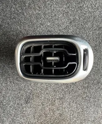Citroen C3 Picasso Dash center air vent grill 8578009010 9683043377 N9990