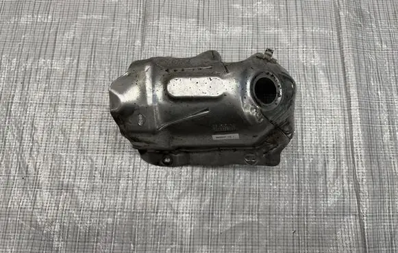 Citroen C5 Aircross Heat shield in engine bay 9809695280