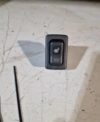 Mazda CX-7 Seat heating switch