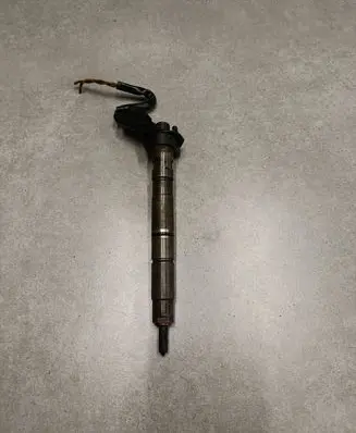 Audi A6 S6 C6 4F Fuel injector 059130277AH 0445115 070214
