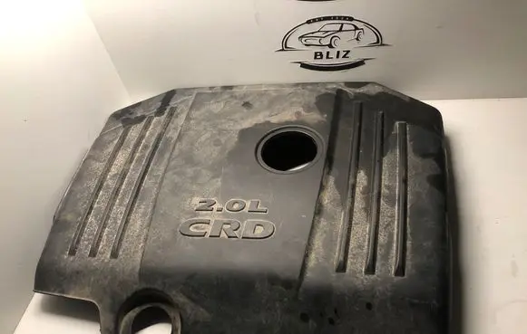 Dodge Caliber Engine cover (trim)