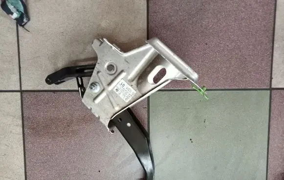 Brake pedal