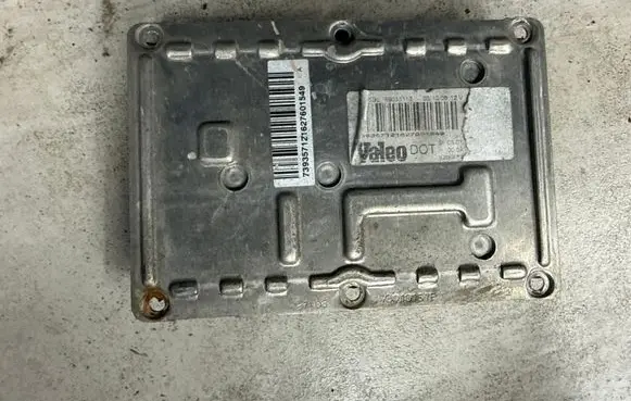 Volvo S80 Xenon control unit/module 7393571216 89035113