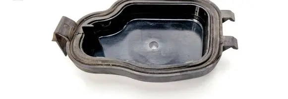 Volvo S70 V70 V70 XC Headlight/headlamp dust cover 9169525