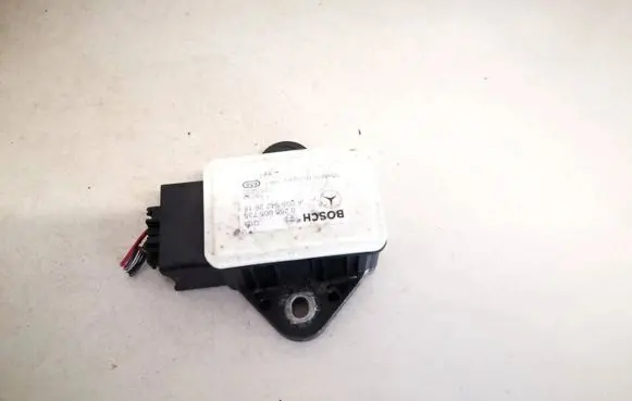 Mercedes-Benz E W212 ESP acceleration yaw rate sensor 0265005735 a0055422618