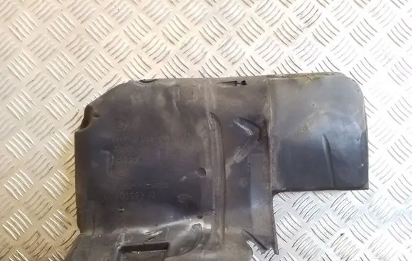 BMW X5 F15 Heat shield in engine bay 20668510 11148512198