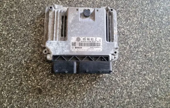 Skoda Octavia Mk2 (1Z) Engine control unit/module 03G906021JC