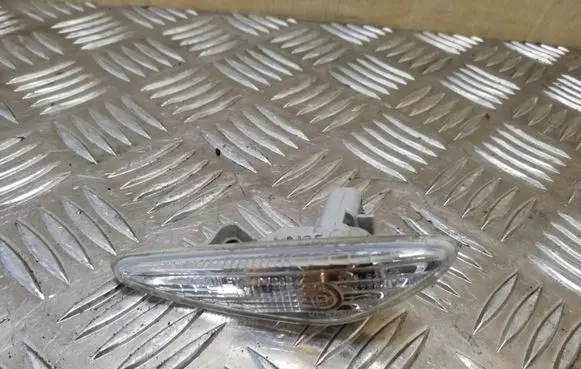 Mazda 6 Front fender indicator light P7389R