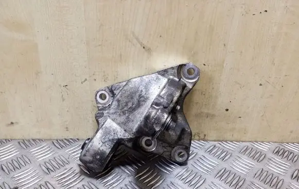 Citroen C4 I Picasso Driveshaft support bearing bracket 9680482880
