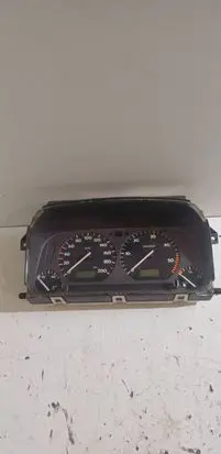Volkswagen Golf III Speedometer (instrument cluster) 1H0919860H