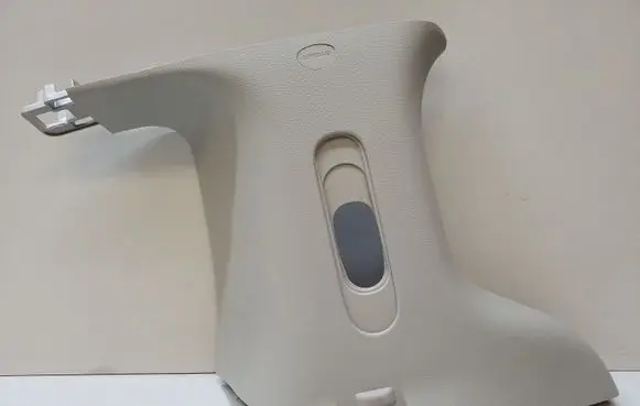 Chrysler Pacifica (C) pillar trim 5RH65PD2AG 5RH65TRMAD
