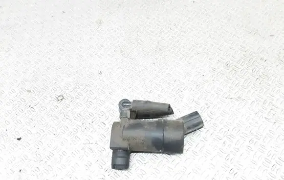 Ford Focus Windscreen/windshield washer pump 1S7117K624FE