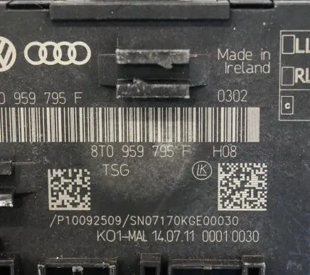Audi A5 8T 8F Door control unit/module 8T0959795F