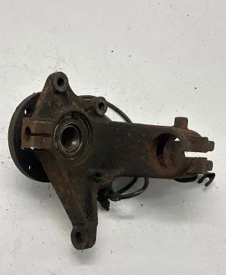 Peugeot 206 Front wheel hub