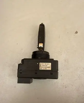 Volkswagen Phaeton Ignition lock 3D0905865C 9322531243530501 33300101