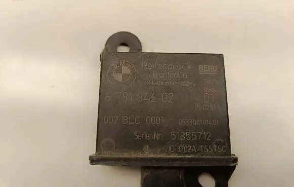 BMW 5 F10 F11 Tire pressure control unit 6781846 51855712 053300101401