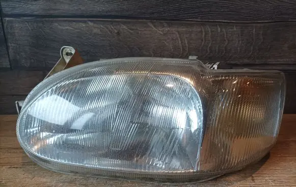 Ford Escort Headlight/headlamp