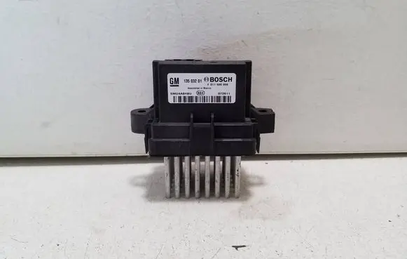 Chevrolet Orlando Heater blower motor/fan resistor 13503201 F011500056
