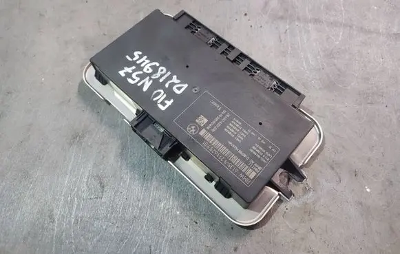 BMW 5 F10 F11 Light module LCM 9273628
