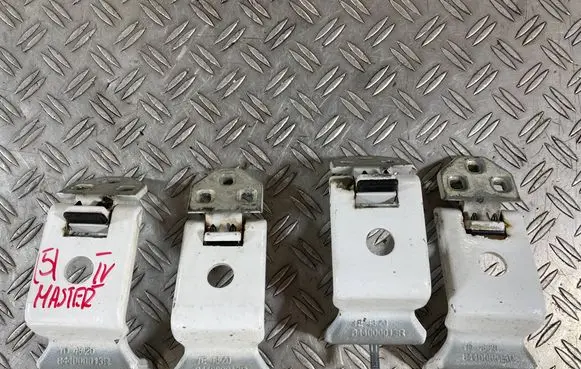 Renault Master III Loading door hinge set 844000013R
