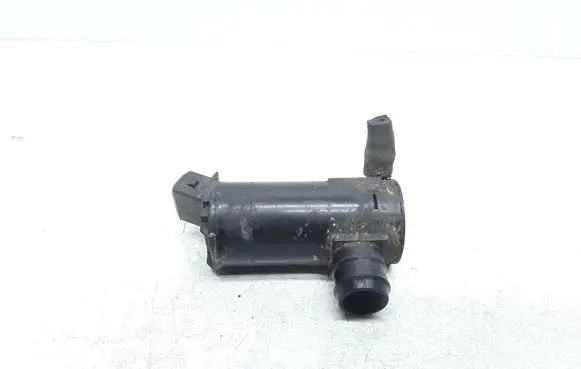 Volvo XC90 Windscreen/windshield washer pump 9169611