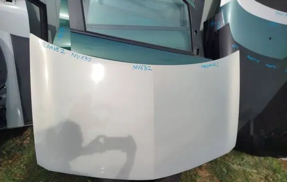 Renault Megane II Engine bonnet/hood NV632