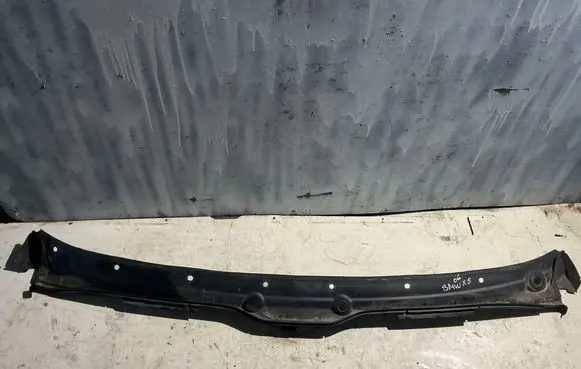 BMW X5 E53 Wiper trim 8256313