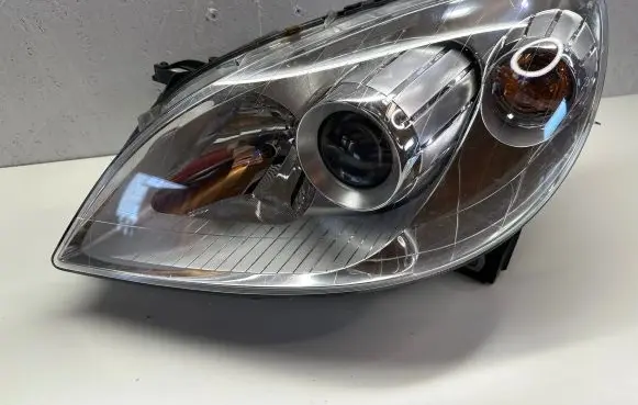 Mercedes-Benz B W245 Headlight/headlamp A1698201761 0301220201 00HR1224V
