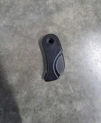 BMW 4 F32 F33 Engine bonnet (hood) release handle 7309606