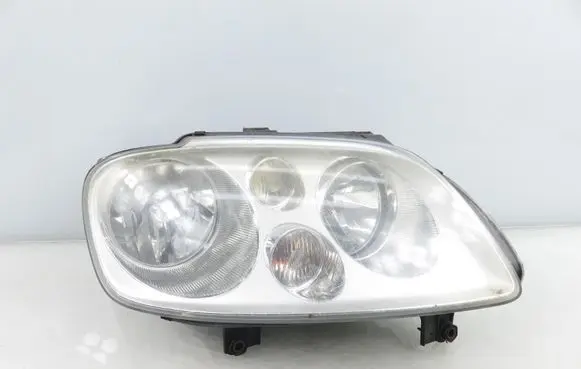 Volkswagen Touran I Headlight/headlamp 0301205202