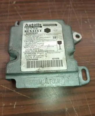 Renault Kangoo I Airbag control unit/module 8200098401 550751800