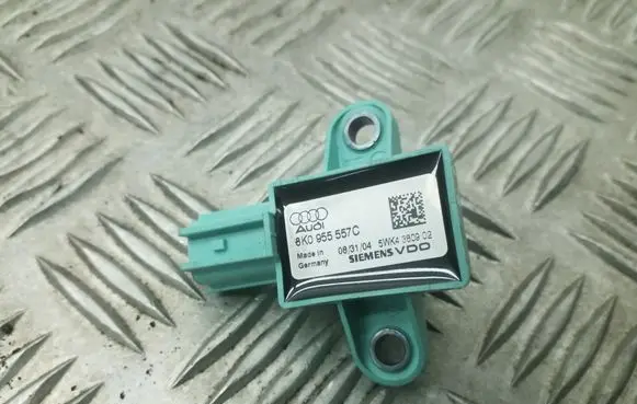 Audi A4 S4 B8 8K Airbag deployment crash/impact sensor 8K0955557C