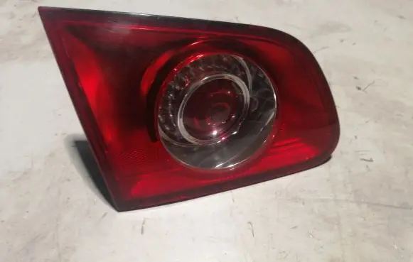 Volkswagen PASSAT B6 Tailgate rear/tail lights 3C9945093