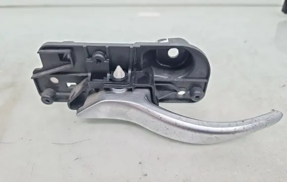 BMW 7 G11 G12 Front door interior handle 7398825
