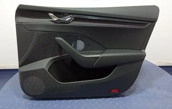 Skoda Octavia 985 Door card panel trim set 5E4867014A