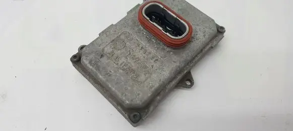 Land Rover Range Rover Sport L320 Xenon control unit/module YWC500440