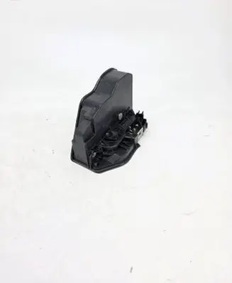 BMW 5 E60 E61 Front door lock 7202152