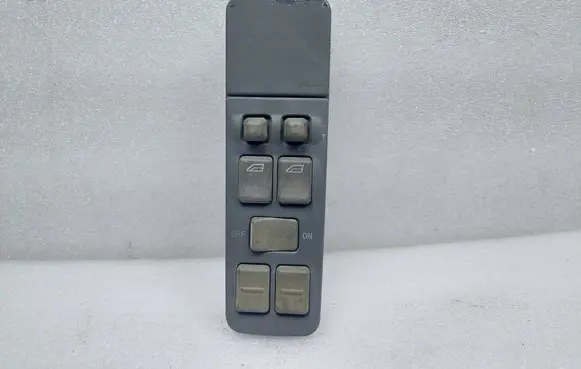 Volvo V40 Electric window control switch 30815235 03458032